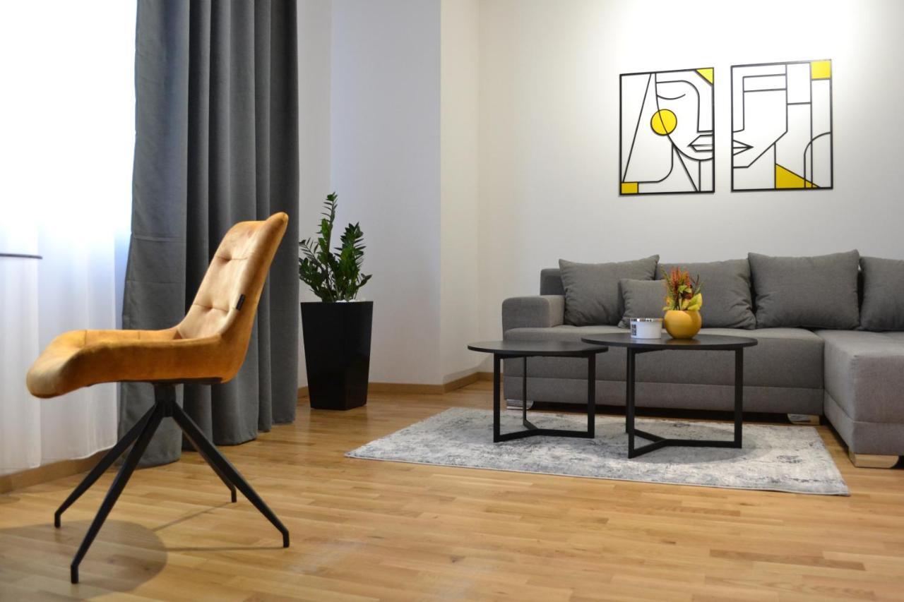 Elite Central Suites Skopje Eksteriør billede