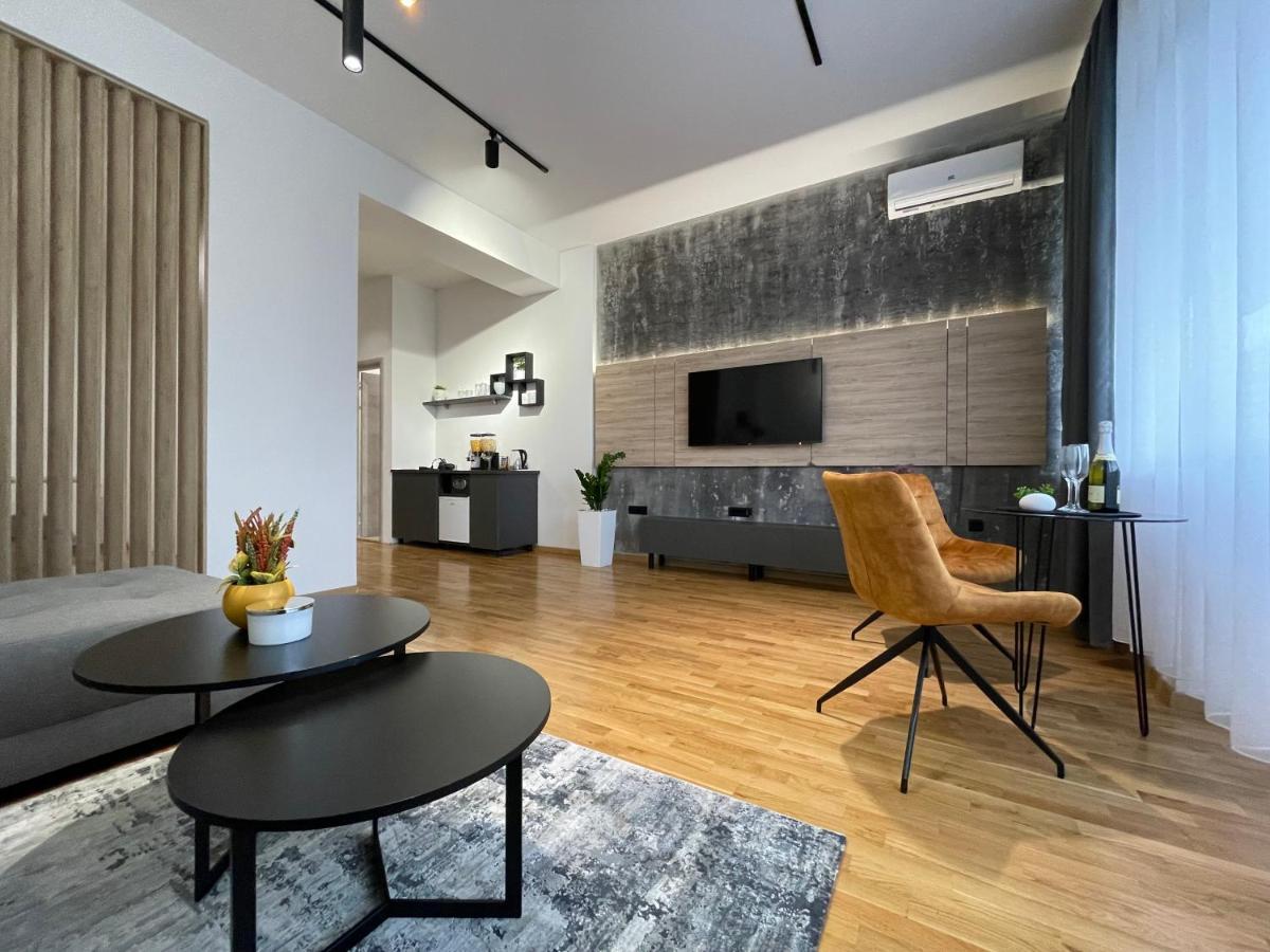 Elite Central Suites Skopje Eksteriør billede