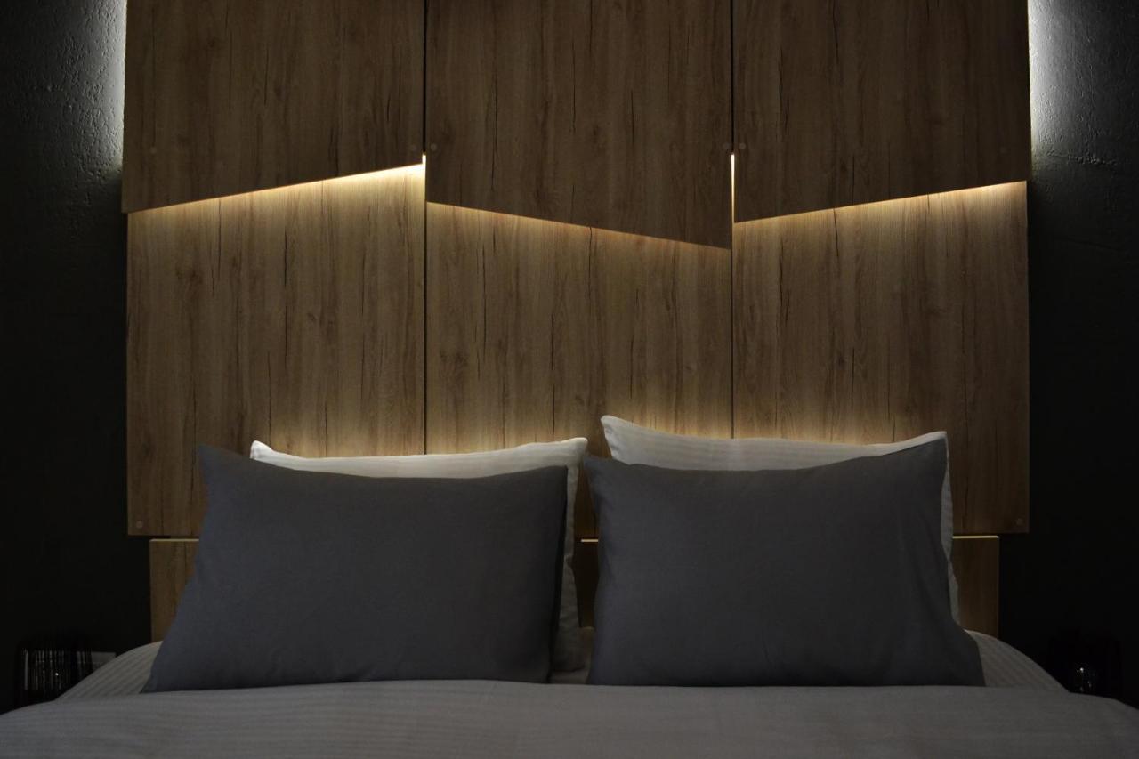 Elite Central Suites Skopje Eksteriør billede